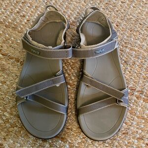Teva Verra Women's Sandals Brown Gray Size 7.5 Hiking Outdoors
